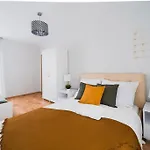 New Apartment-old Town-4 Rooms-new Building-garage Apartment Wroclaw