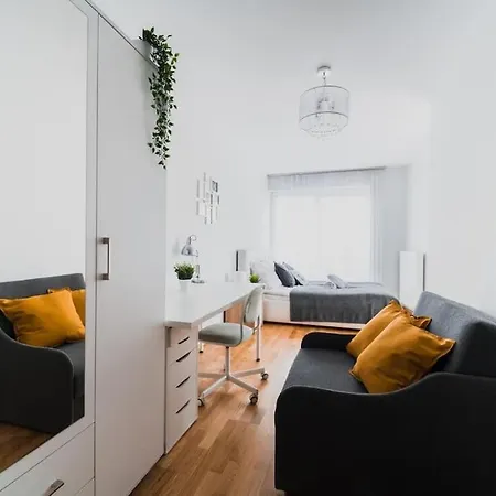 Apartamento New Apartment-old Town-4 Rooms-new Building-garage *