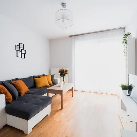 New Apartment-old Town-4 Rooms-new Building-garage Apartman Wrocław