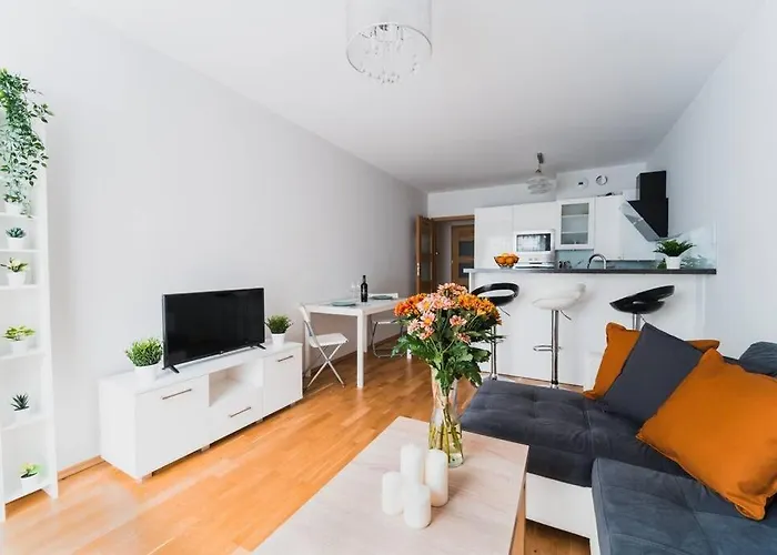 New Apartment-old Town-4 Rooms-new Building-garage